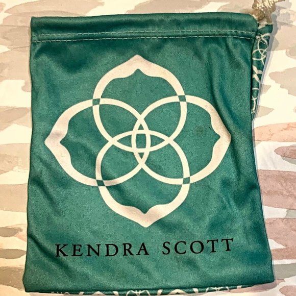 Kendra Scott Kensey - Abalone Shell Bib Necklace - Picture 9 of 9